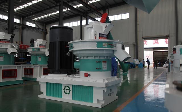 小型秸稈顆粒機(jī) 小型秸稈顆粒機(jī)