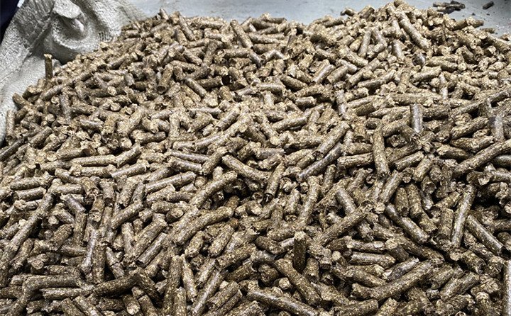 秸稈顆粒機械設備的顆粒燃料 秸稈顆粒機械設備的顆粒燃料