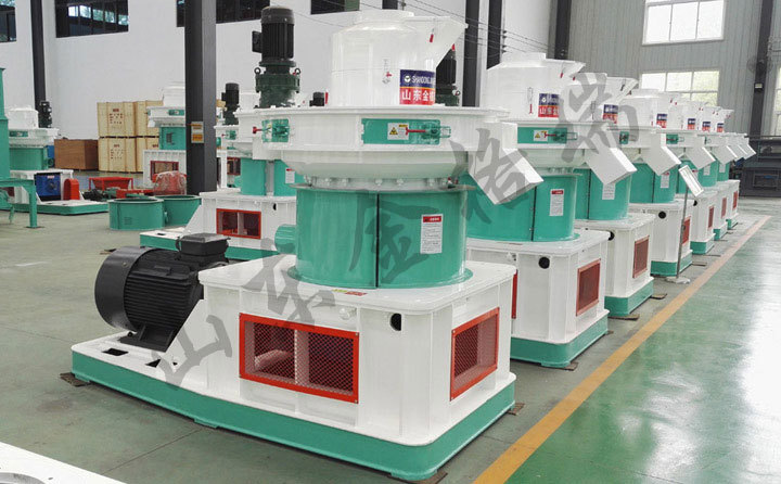 關(guān)注環(huán)保,關(guān)注小型秸稈顆粒機,讓其展現(xiàn)霧霾終結(jié)者的本領(lǐng) 關(guān)注環(huán)保,關(guān)注小型秸稈顆粒機,讓其展現(xiàn)霧霾終結(jié)者的本領(lǐng)